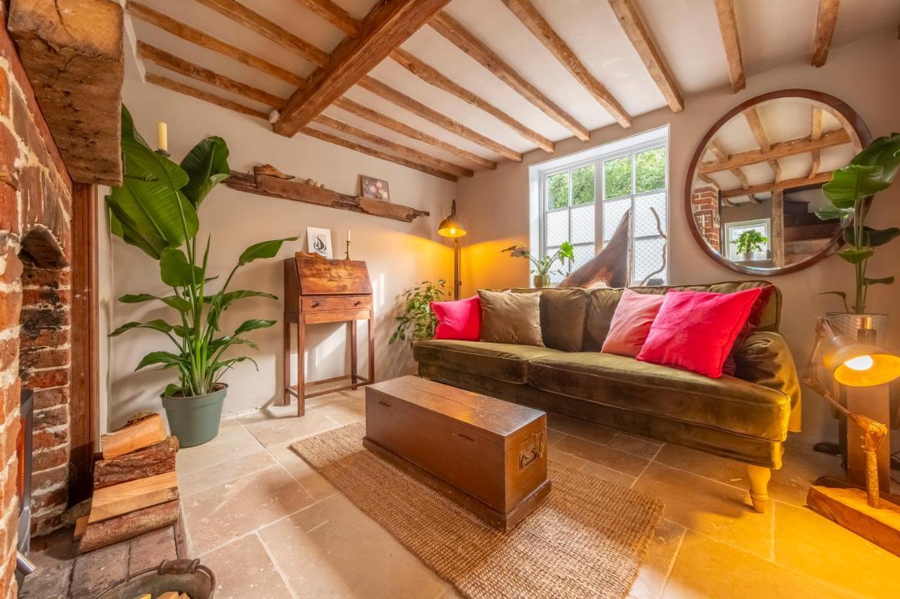 Most Romantic Cottage In Suffolk - Number Four Framlingham Dış mekan fotoğraf